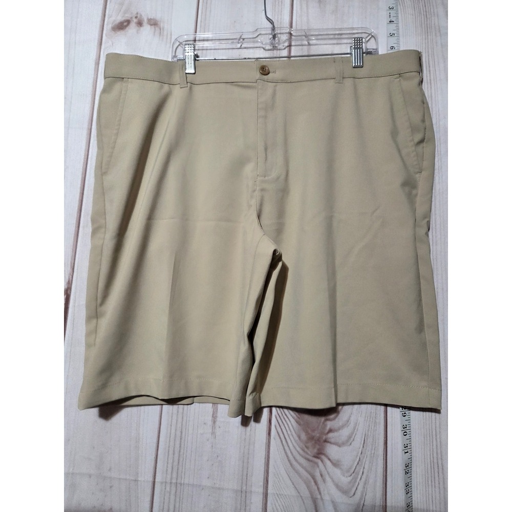 IZOD Golf Shorts Mens 40 Khaki Flat Front Lightweight Comfort Non Slide Waist